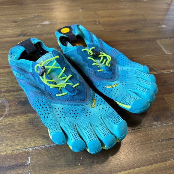 Vibram FiveFingers V-Run Blue and Yellow Shoes - Picture 2 of 10